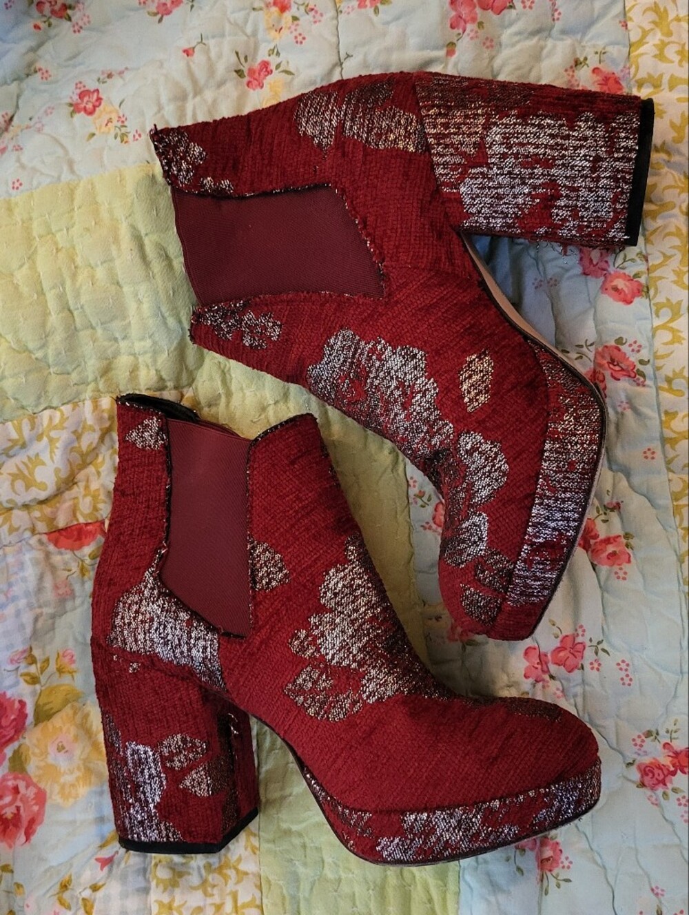 Rose A Pois Red And Silver Tapestry Heel Boots Booties Made In Italy Size 5 - Picture 2 of 6